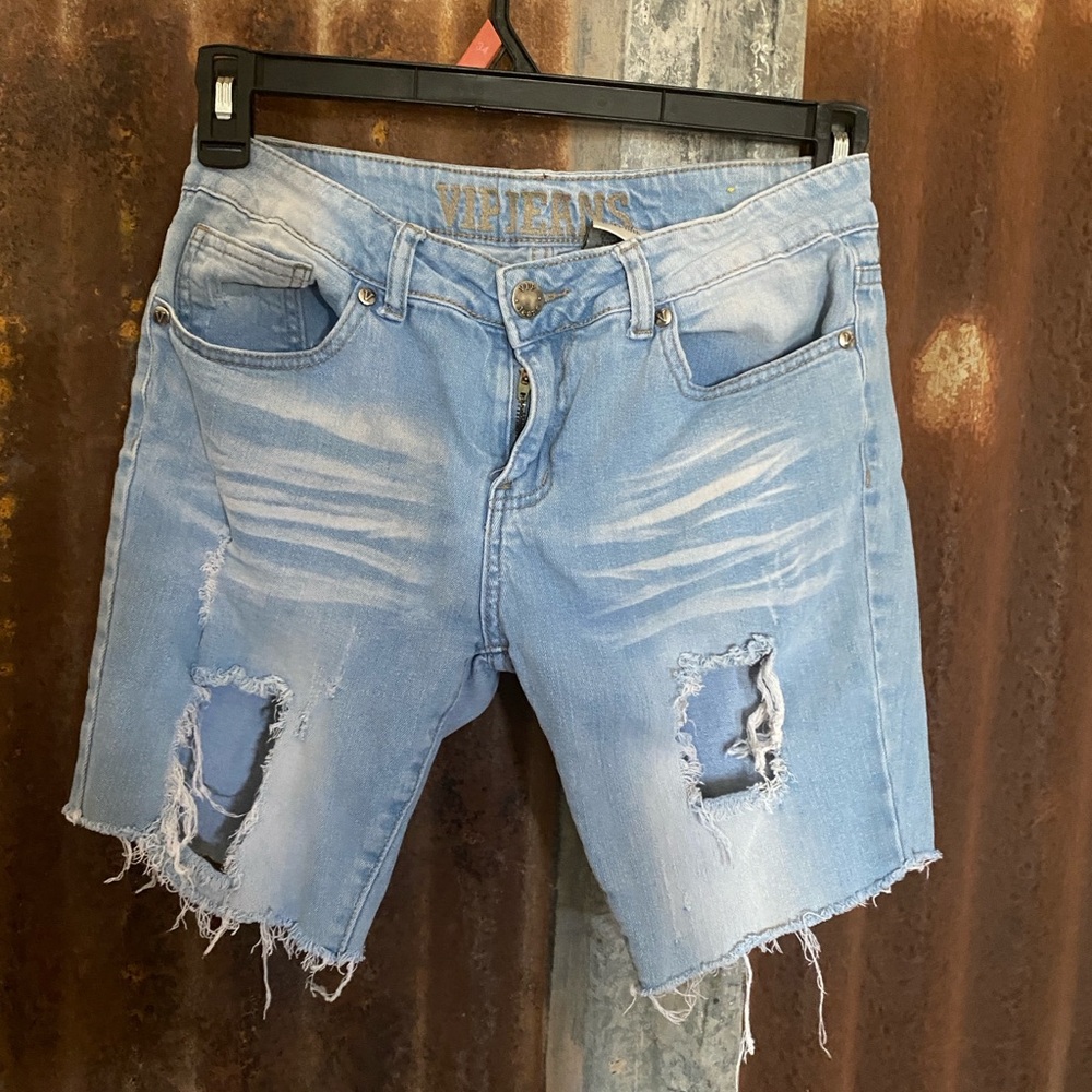 V.I.P. JEANS Women's Super Cute Jeans Shorts Acid Washed